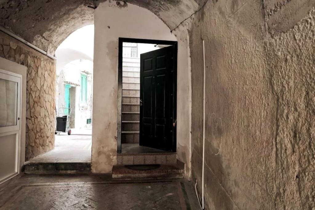 Casa Del Pozzo Sulla Spiaggia Cetara Exterior photo